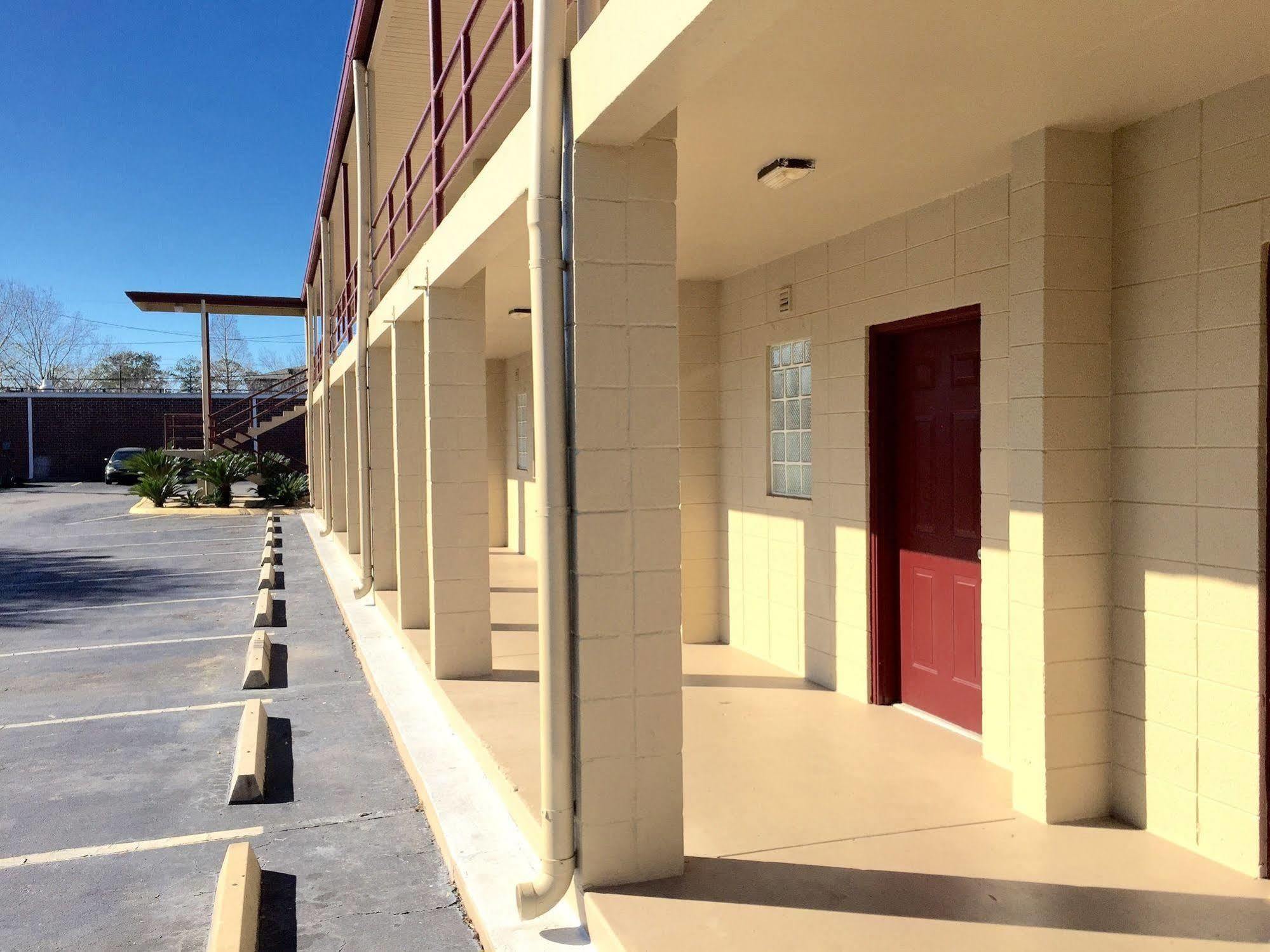 Budget Inn Ταλαχάσι Εξωτερικό φωτογραφία